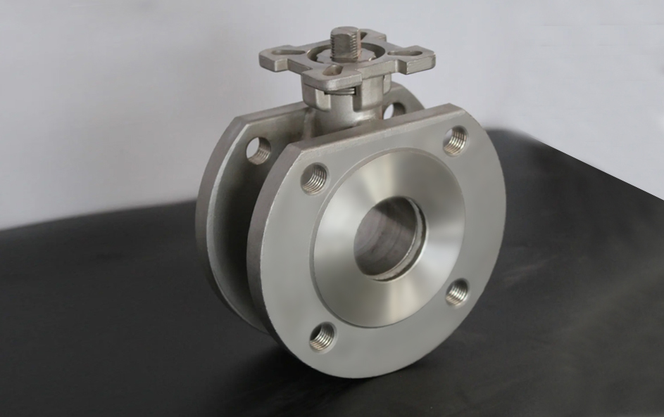 對夾式高平臺球閥適用于Class150、PN1.0～2.5MPa、-29~180℃的管路上，用于截斷或接通管路中的介質(zhì)